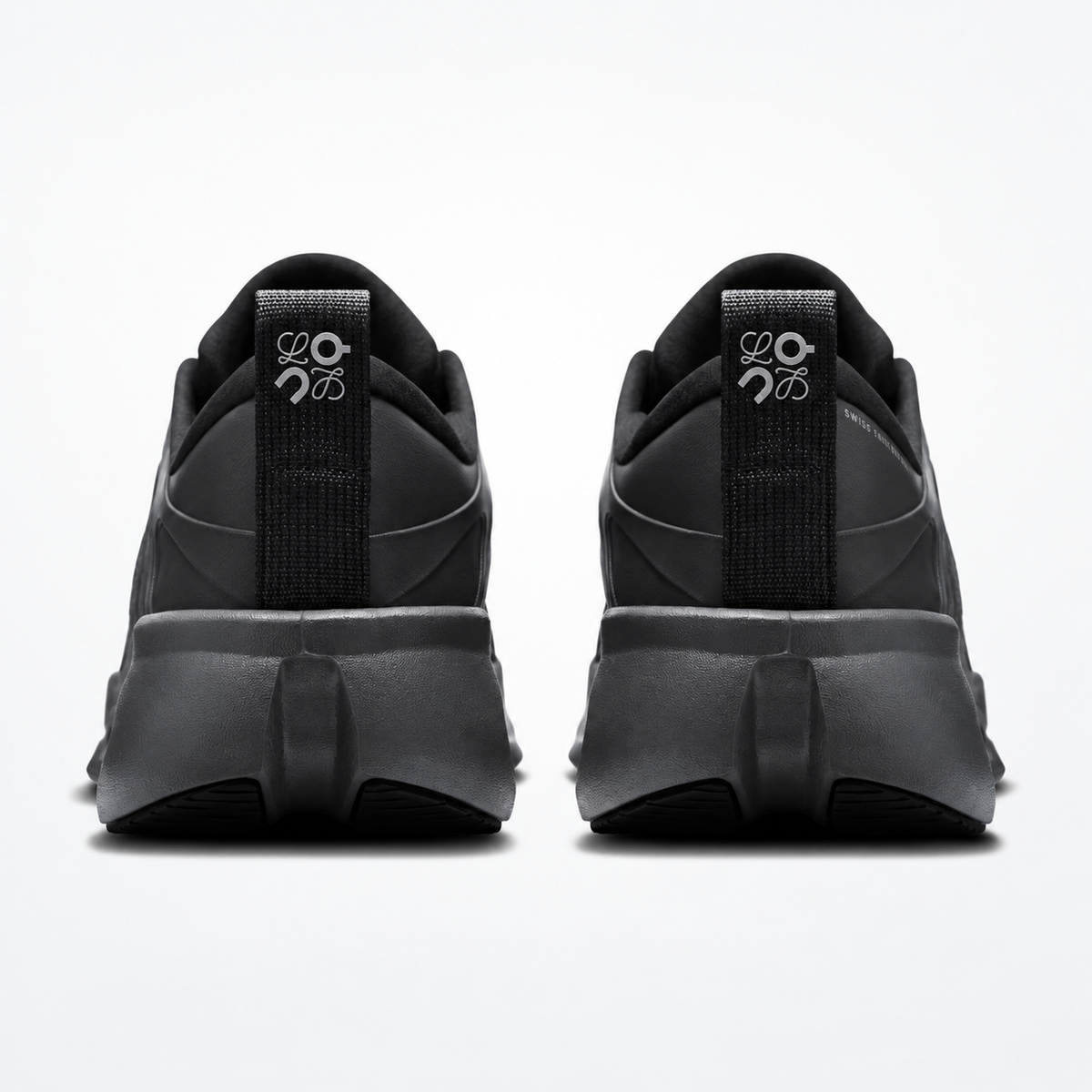 LOEWE × On Cloudsolo